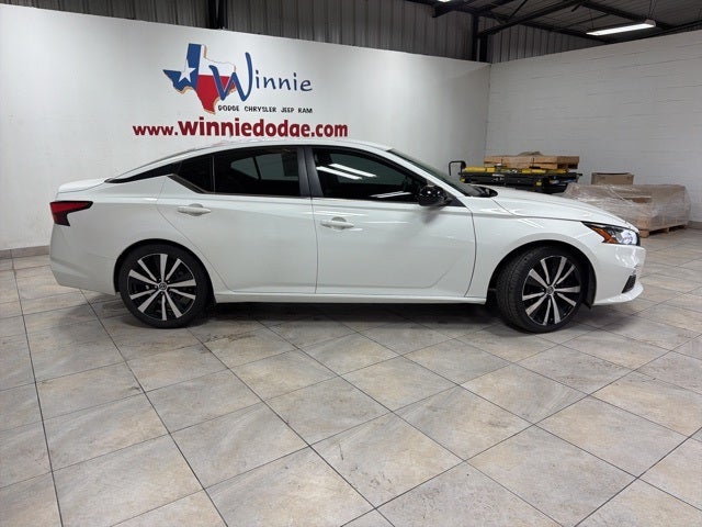 2021 Nissan Altima 2.5 SR