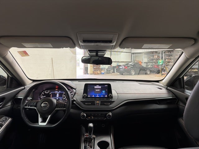 2021 Nissan Altima 2.5 SR