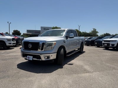 2017 Nissan Titan SL