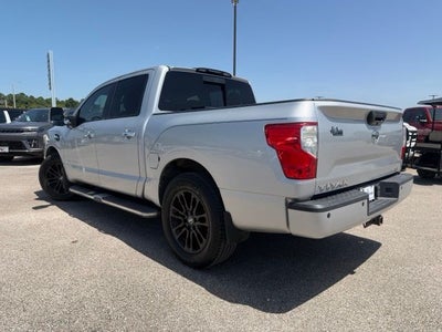 2017 Nissan Titan SL