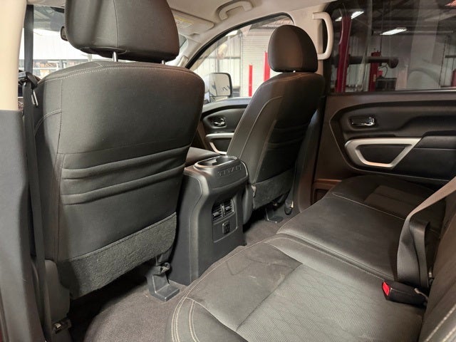 2017 Nissan Titan XD SV