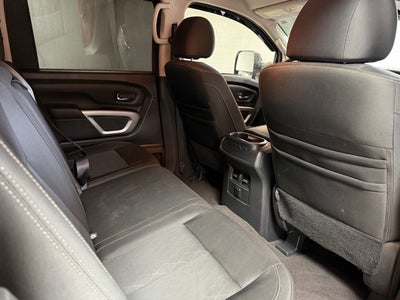 2017 Nissan Titan XD SV