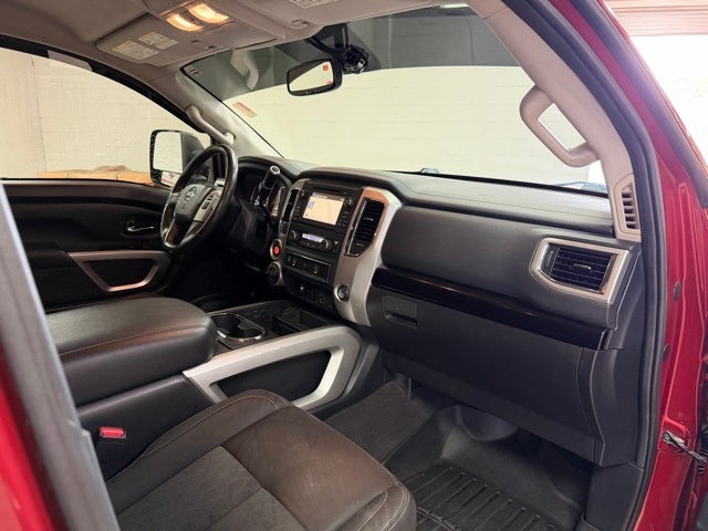 2017 Nissan Titan XD SV