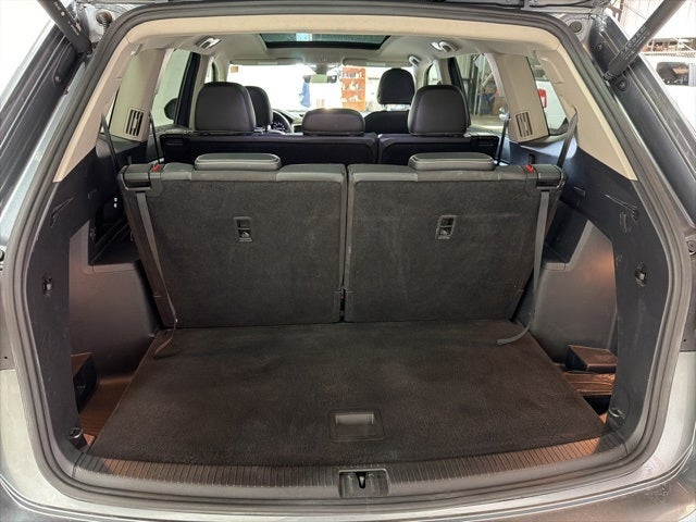 2023 Volkswagen Atlas 3.6L V6 SEL Premium R-Line