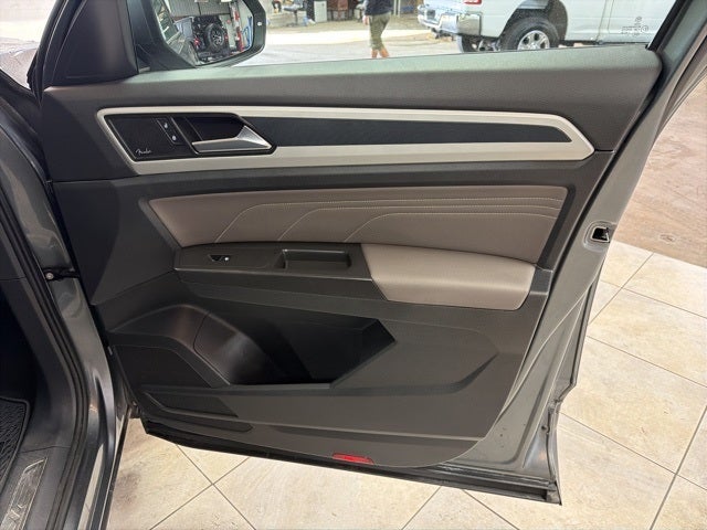 2023 Volkswagen Atlas 3.6L V6 SEL Premium R-Line