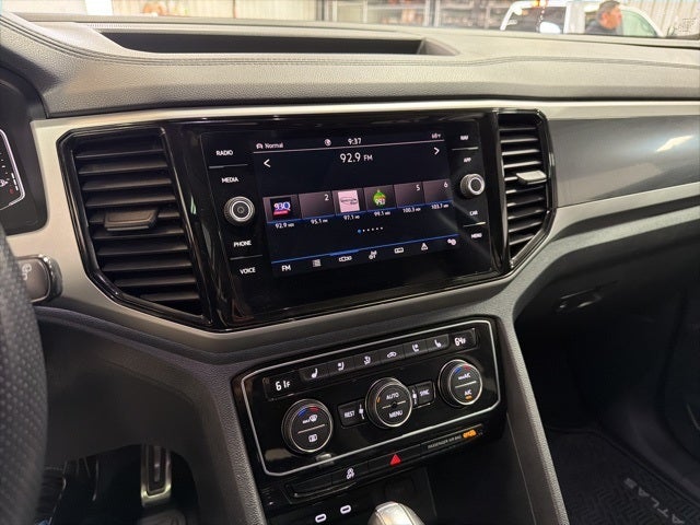 2023 Volkswagen Atlas 3.6L V6 SEL Premium R-Line