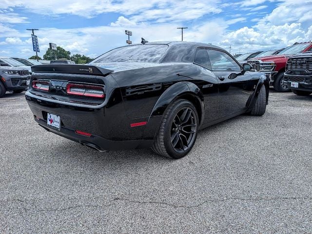 2022 Dodge Challenger R/T Scat Pack Widebody