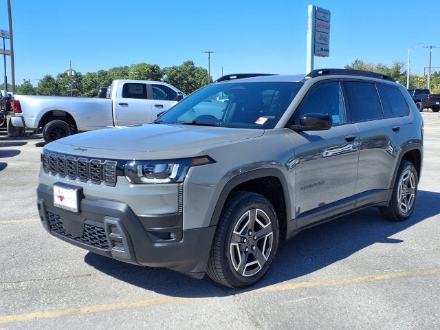 2027 Jeep Cherokee Laredo
