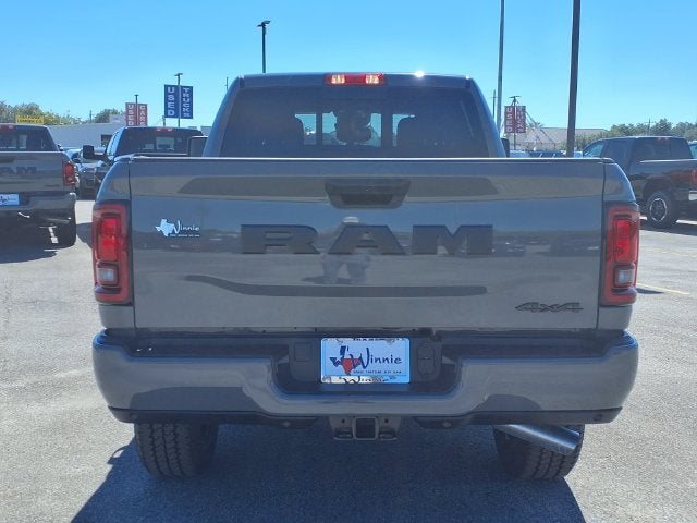 2027 RAM 2500 Black Express