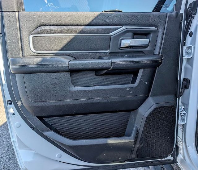 2024 RAM 3500 SLT