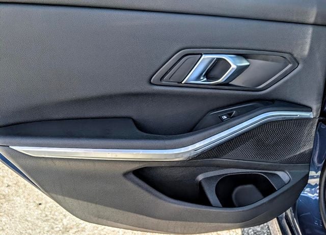 2024 BMW 3 Series 330i