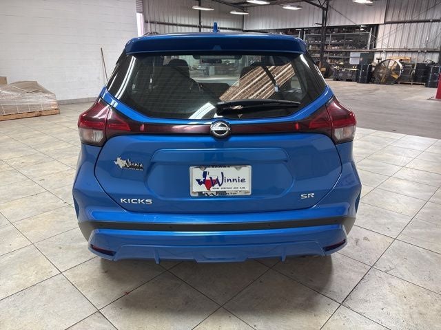 2024 Nissan Kicks SR