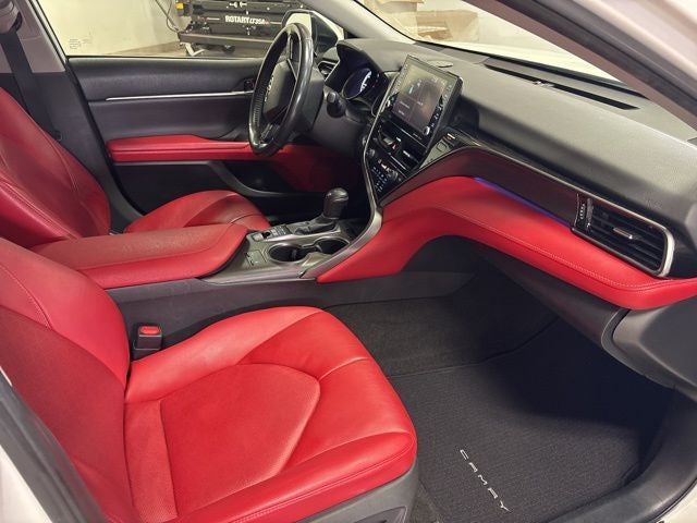 2021 Toyota Camry Hybrid XSE