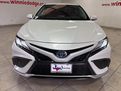 2021 Toyota Camry Hybrid XSE
