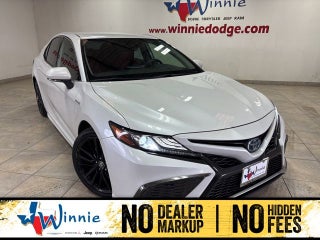 2021 Toyota Camry Hybrid XSE