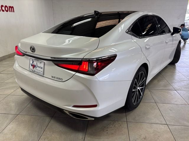 2022 Lexus ES 350