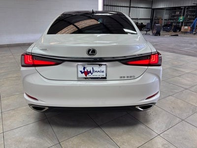2022 Lexus ES 350
