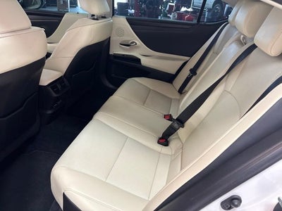 2022 Lexus ES 350