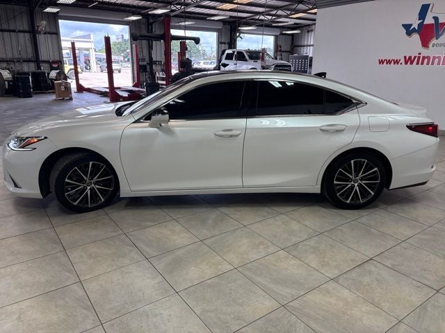 2022 Lexus ES 350