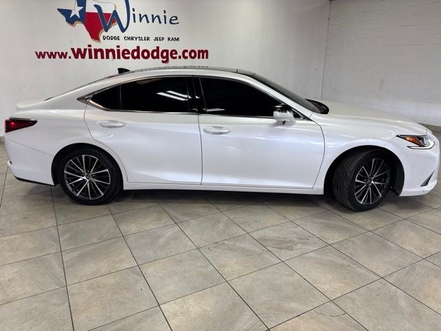 2022 Lexus ES 350