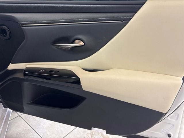 2022 Lexus ES 350