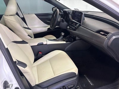 2022 Lexus ES 350