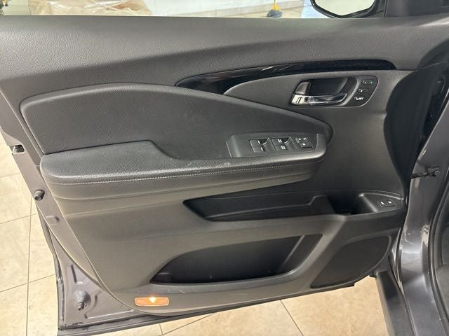 2021 Honda Pilot Touring 7 Passenger