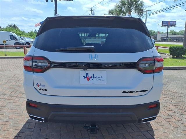 2025 Honda Pilot Black Edition