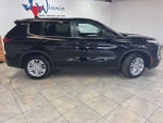 2024 Mitsubishi Outlander ES