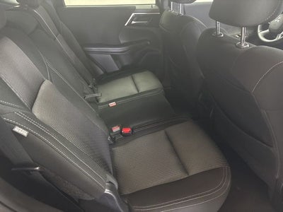 2024 Mitsubishi Outlander ES
