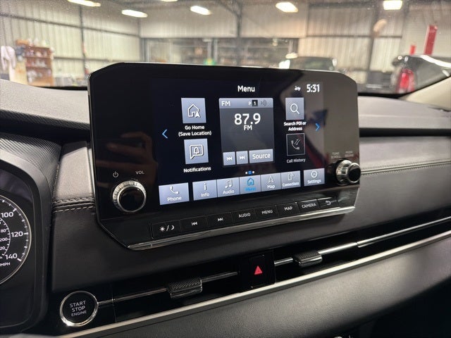 2024 Mitsubishi Outlander Base