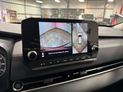 2024 Mitsubishi Outlander Base