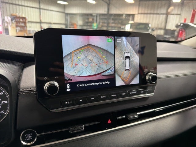 2024 Mitsubishi Outlander Base