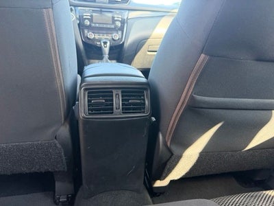 2017 Nissan Rogue Sport SV