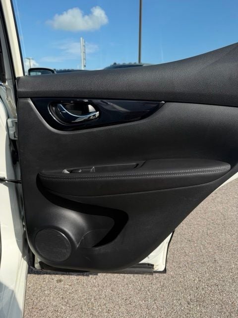 2017 Nissan Rogue Sport SV