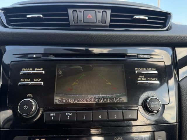 2017 Nissan Rogue Sport SV
