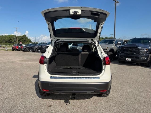 2017 Nissan Rogue Sport SV
