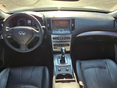 2015 INFINITI Q40 Base