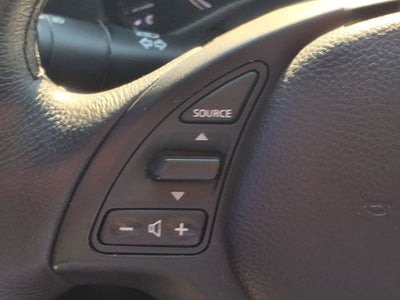 2015 INFINITI Q40 Base