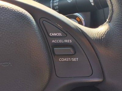 2015 INFINITI Q40 Base