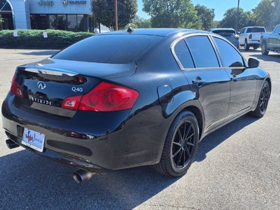 2015 INFINITI Q40 Base