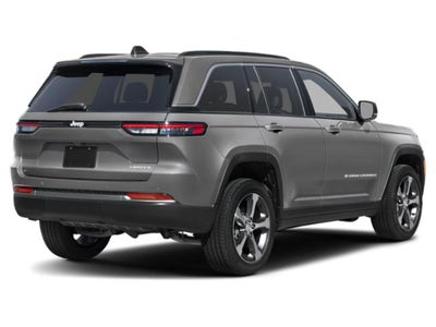 2027 Jeep Grand Cherokee Base