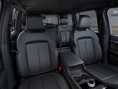 2027 Jeep Grand Cherokee Base