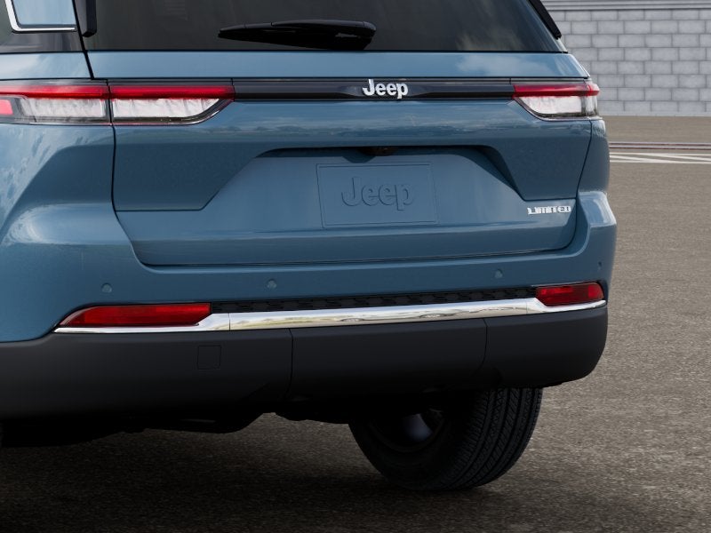 2026 Jeep Grand Cherokee Base