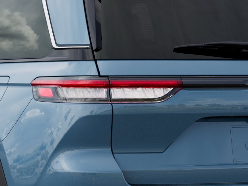 2026 Jeep Grand Cherokee Base