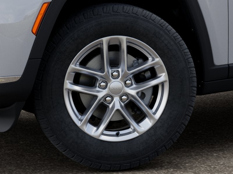 2026 Jeep Grand Cherokee Base