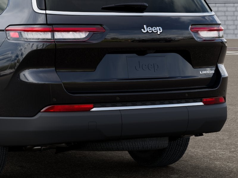 2026 Jeep Grand Cherokee Base