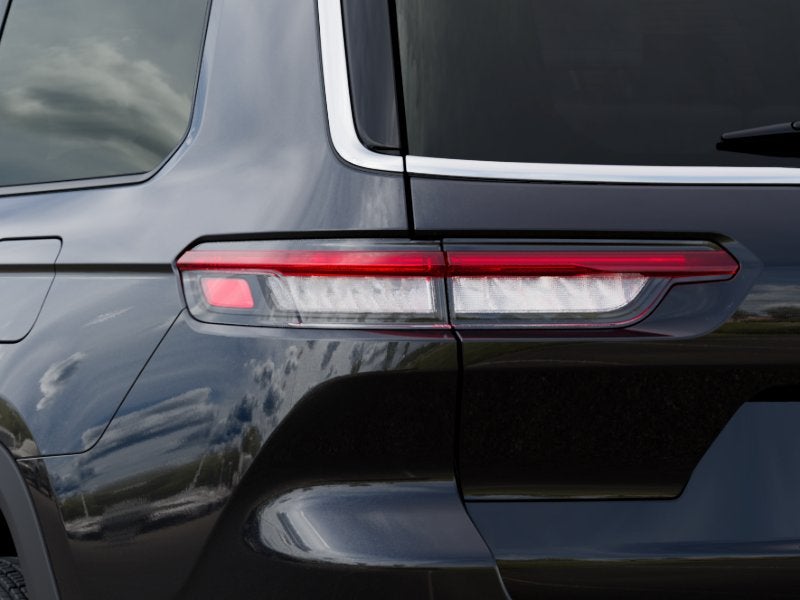 2026 Jeep Grand Cherokee Base