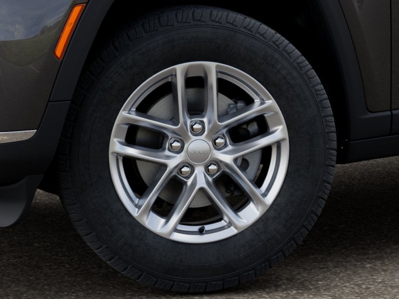 2026 Jeep Grand Cherokee Base