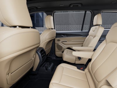 2026 Jeep Grand Cherokee Base